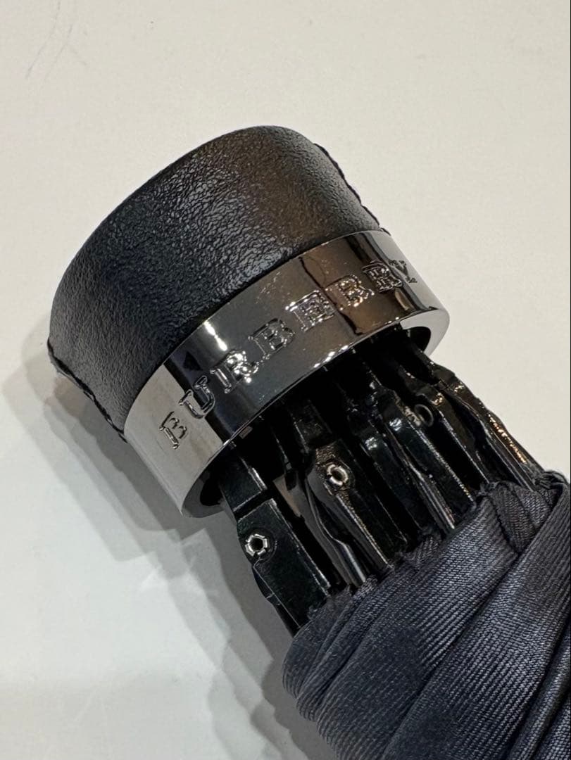 バーバリー☆傘　折りたたみ傘　シャドーホース　ロゴ　ブラック黒