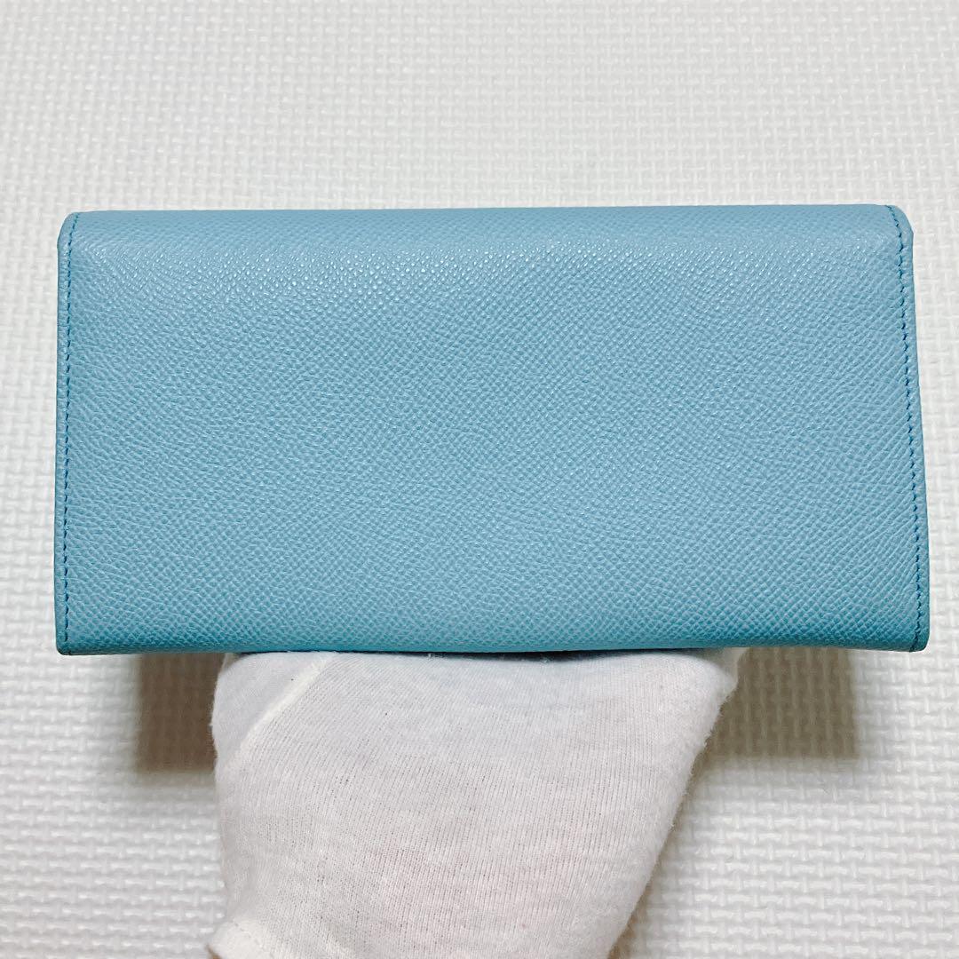 未使用　BVLGARI ブルガリ ロゴクリップ　レザー長財布　水色　箱カード付き 未使用 BVLGARI ブルガリ ロゴクリップ レザー長財布 水色 箱