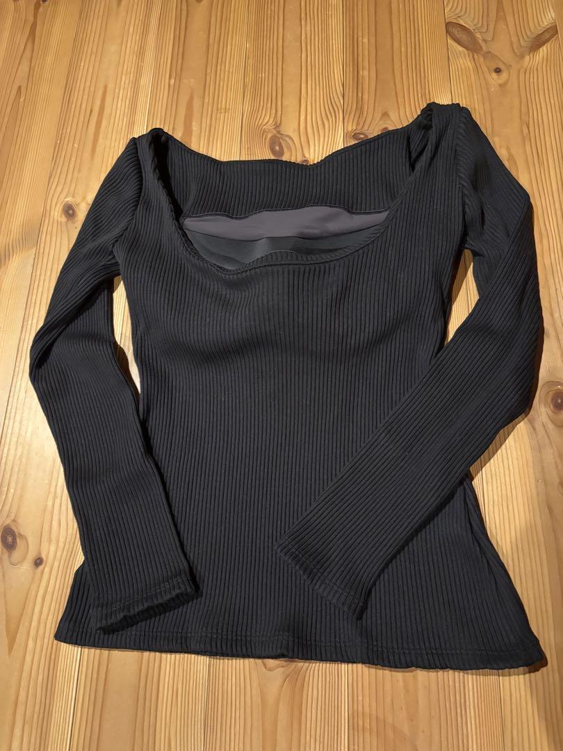 ＯＵＲ　ＷＡＣＯＡＬカップインバックオープンリブＴシャツ アウター（カップ付き）