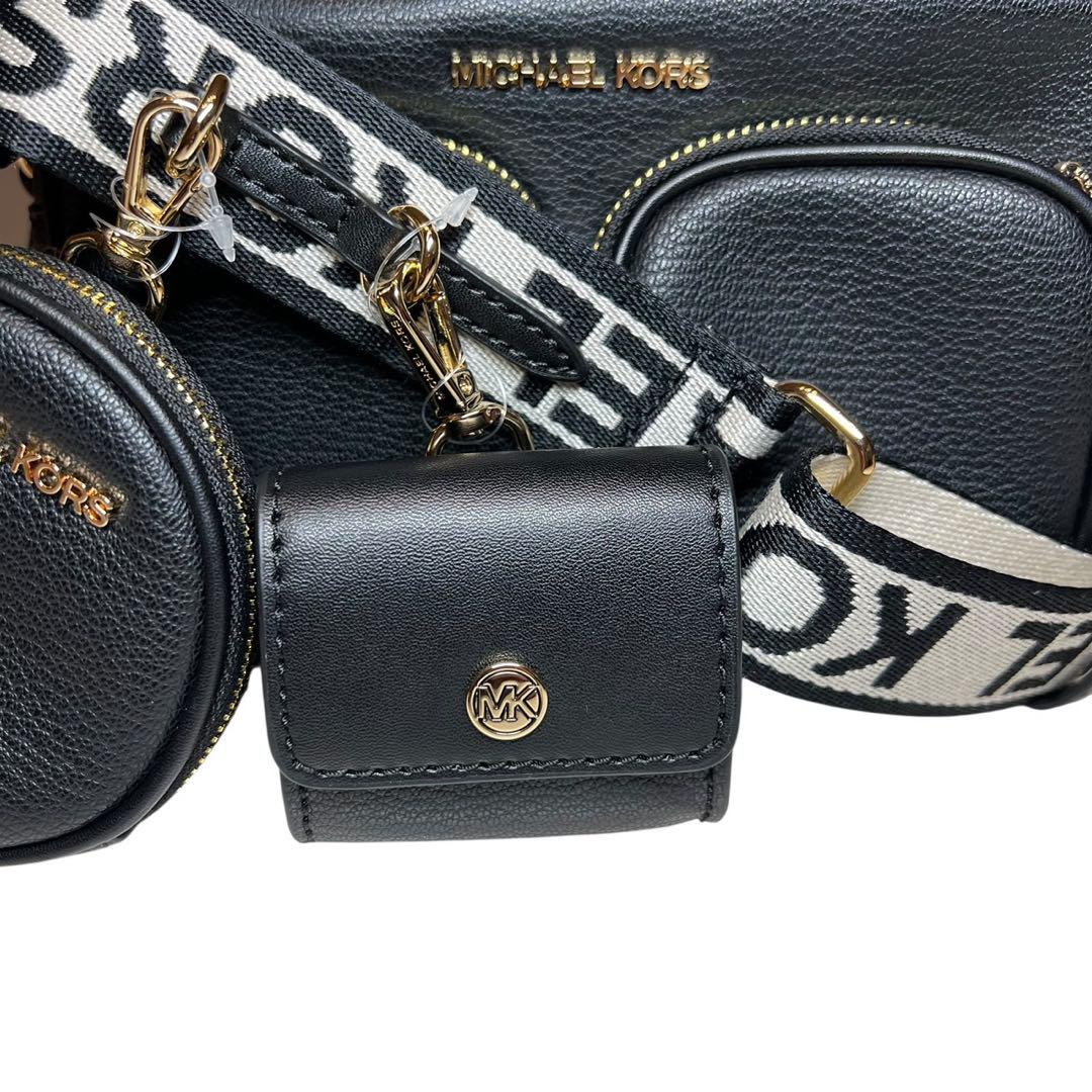 MICHAEL KORS ブラック ショルダーバッグ　新品、未使用、タグ付き、 ☆新品タグ付き☆MICHAEL KORS ブラック ショルダーバッグ