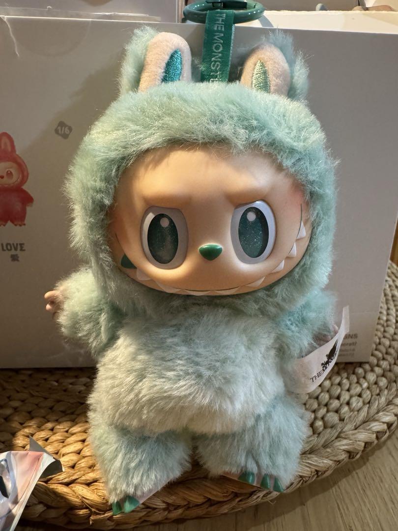 LABUBU THE MONSTERS Big into Energy