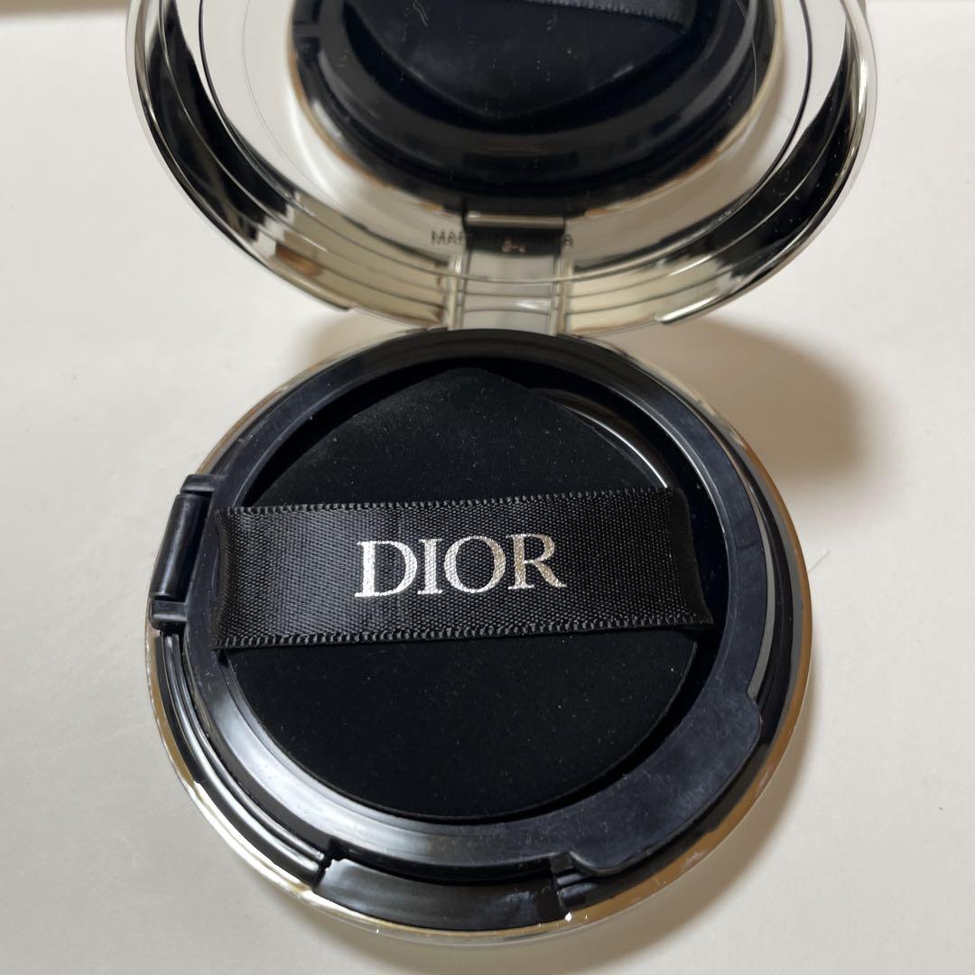 Dior クッションファンデーション 1N