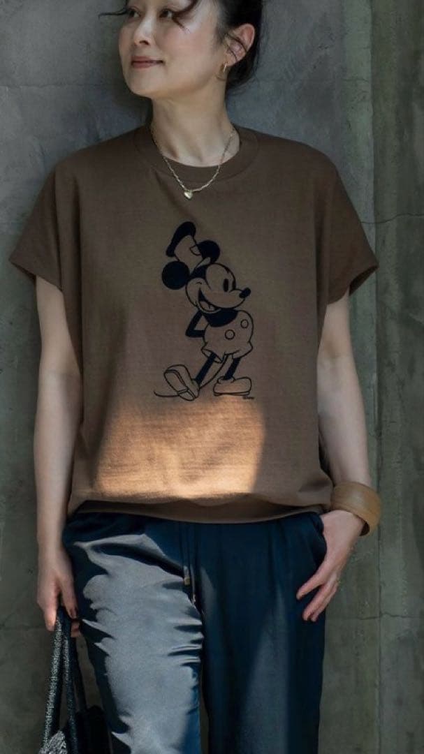 HUG O WaR ミッキーマウス Tシャツ ブラウン