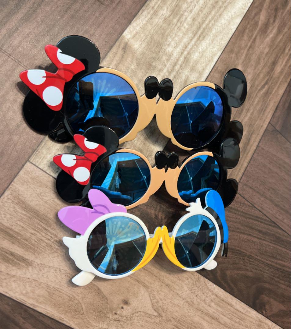 Disney ミラーサングラス キッズ 大人 セット売り ディズニーサングラス メルカリ