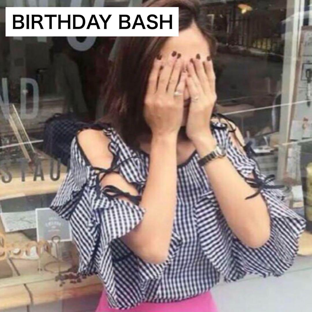 BIRTHDAY BASH ギンガムチェックフリルトップス フリル リボン