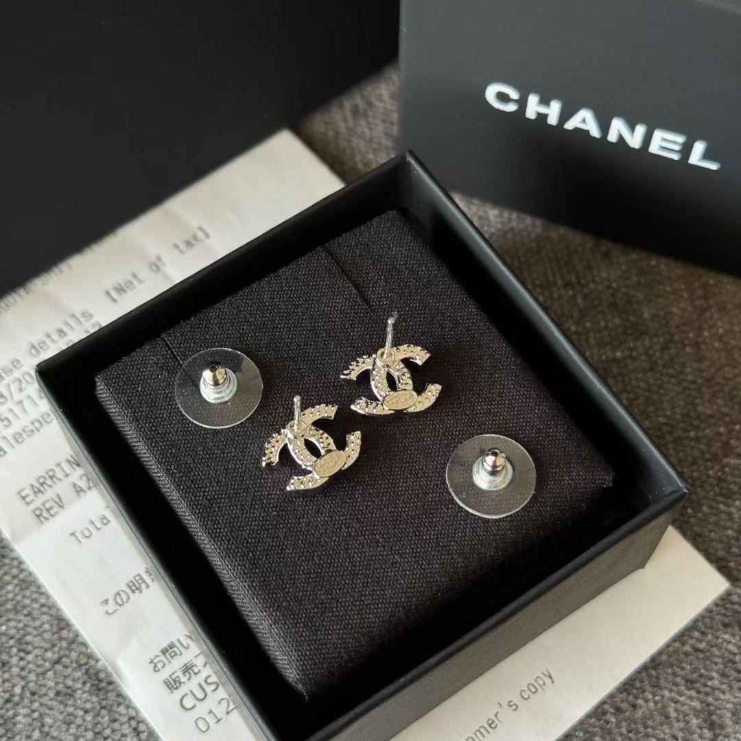 【キラキラ☆ココマーク】CHANEL ピアス CHANEL シャネル ココマーク シルバー ピアス キラキラ - メルカリ