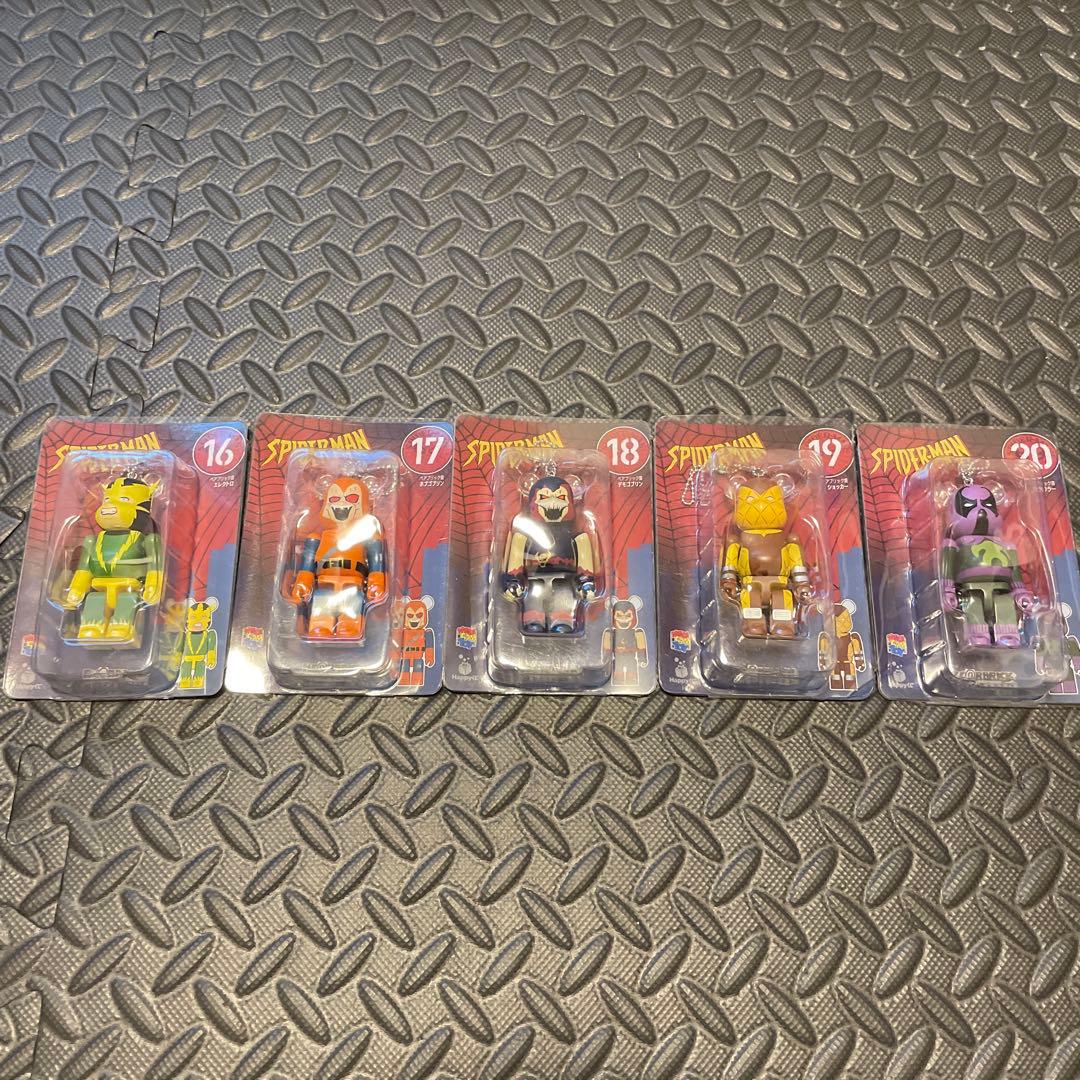 ベアブリック 100% / スパイダーマン・ヴェノム ハッピーくじ 20体