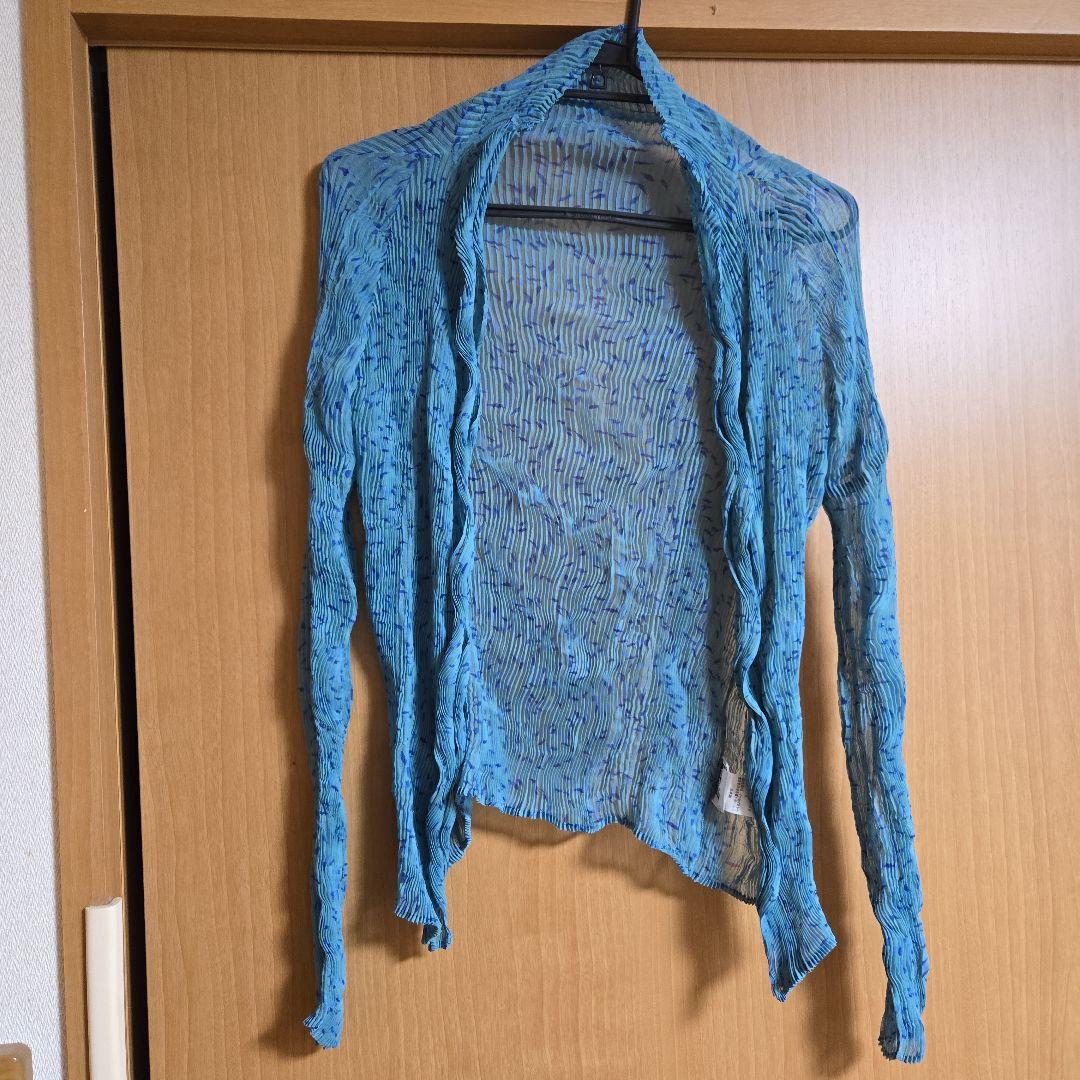 ISSEY MIYAKE FETE ブルーカーディガン ブラウス