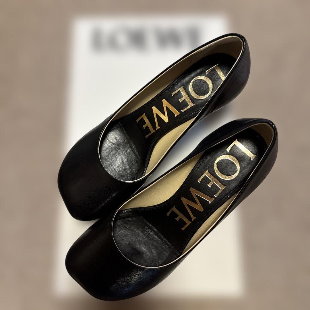 LOEWE ブラックパンプス
