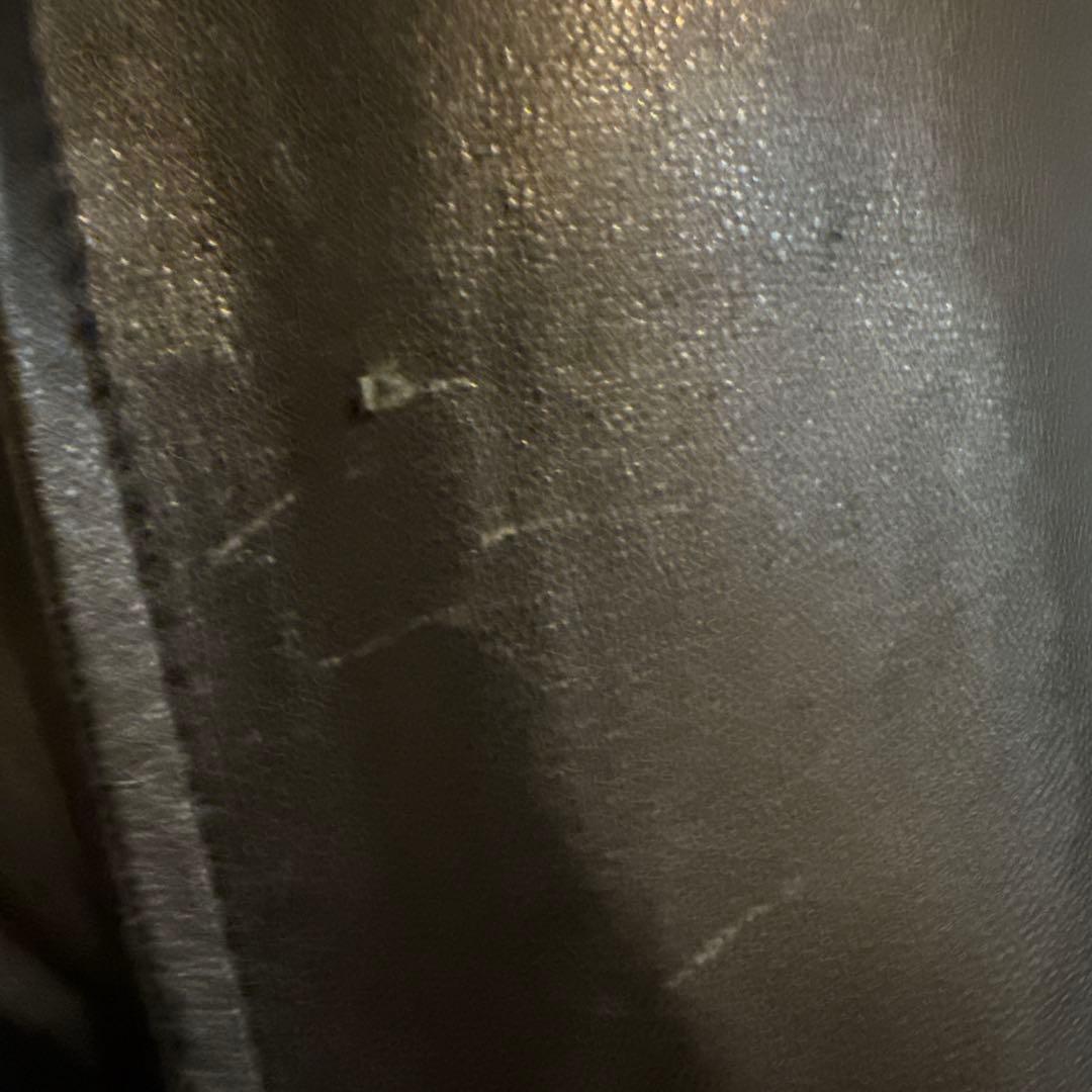 VALENTINO 黒レザーボンバージャケット ヴァレンティノ イタリア製 VALENTINO 黒レザーボンバージャケット ヴァレンティノ イタリア製