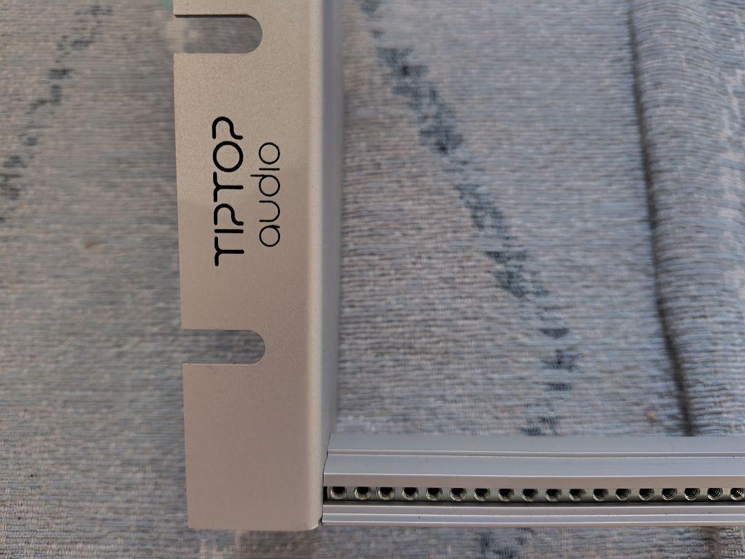 TIPTOP audio モジュラーシンセサイザーラック Tiptop Audio - 有限会社 福産起業 - FUKUSAN KIGYO CO,. LTD.