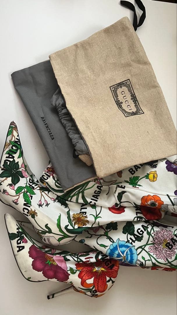 【希少】GUCCI✖️BALENCIAGA 花柄ニーハイブーツ 希少】GUCCI✖️BALENCIAGA 花柄ニーハイブーツ - メルカリ