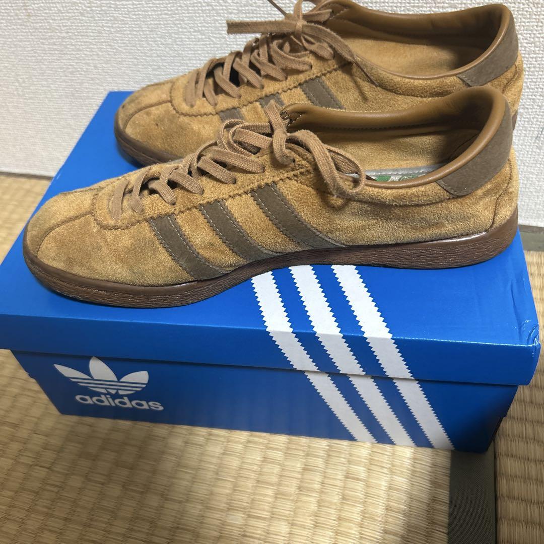 adidas タバコ　ブラウン スエード　グルーエン