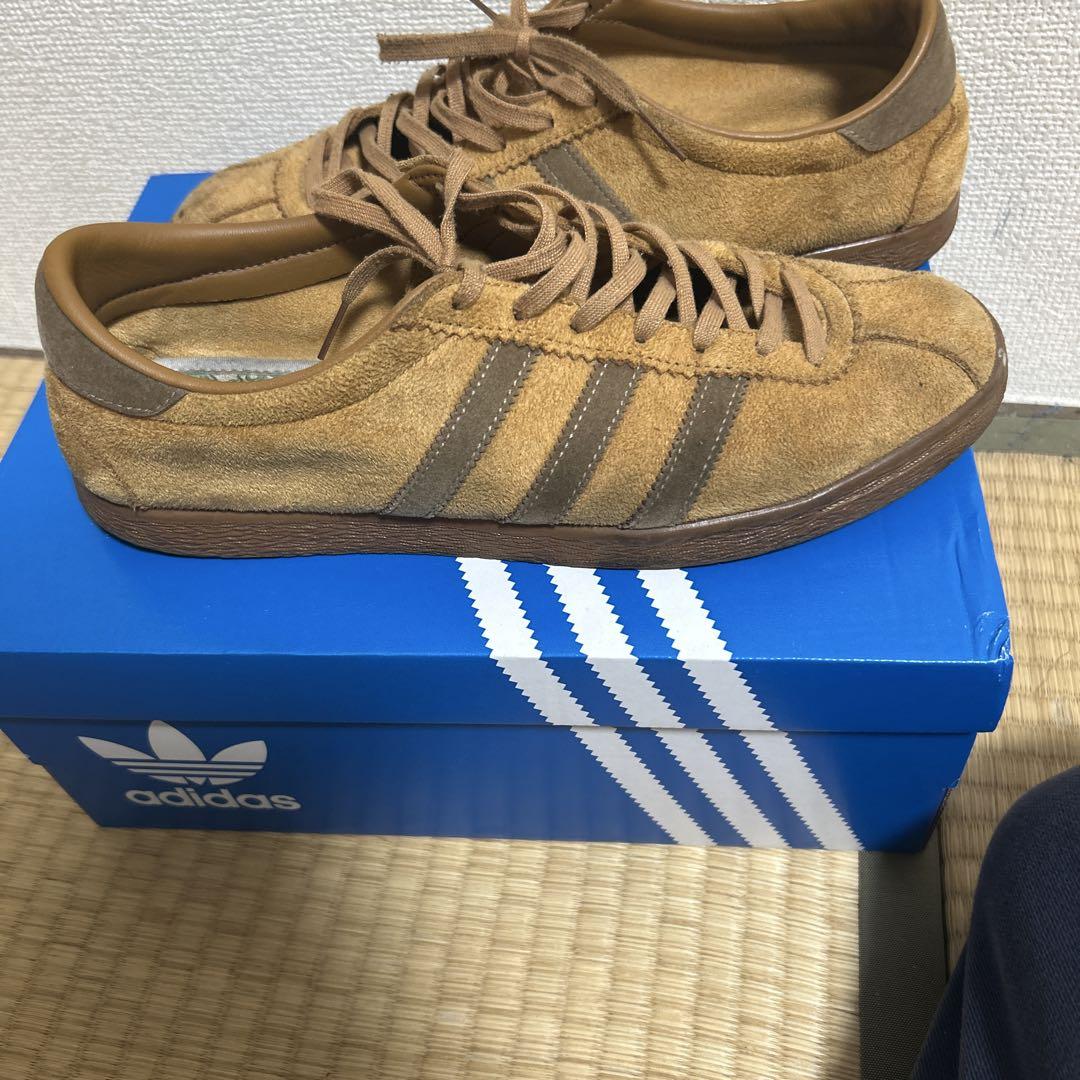 adidas タバコ　ブラウン スエード　グルーエン