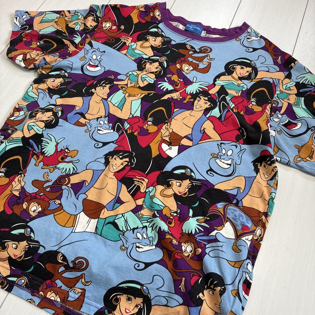 レギュラー古着！TOKYO Disney RESORT アラジン 総柄 Tシャツ