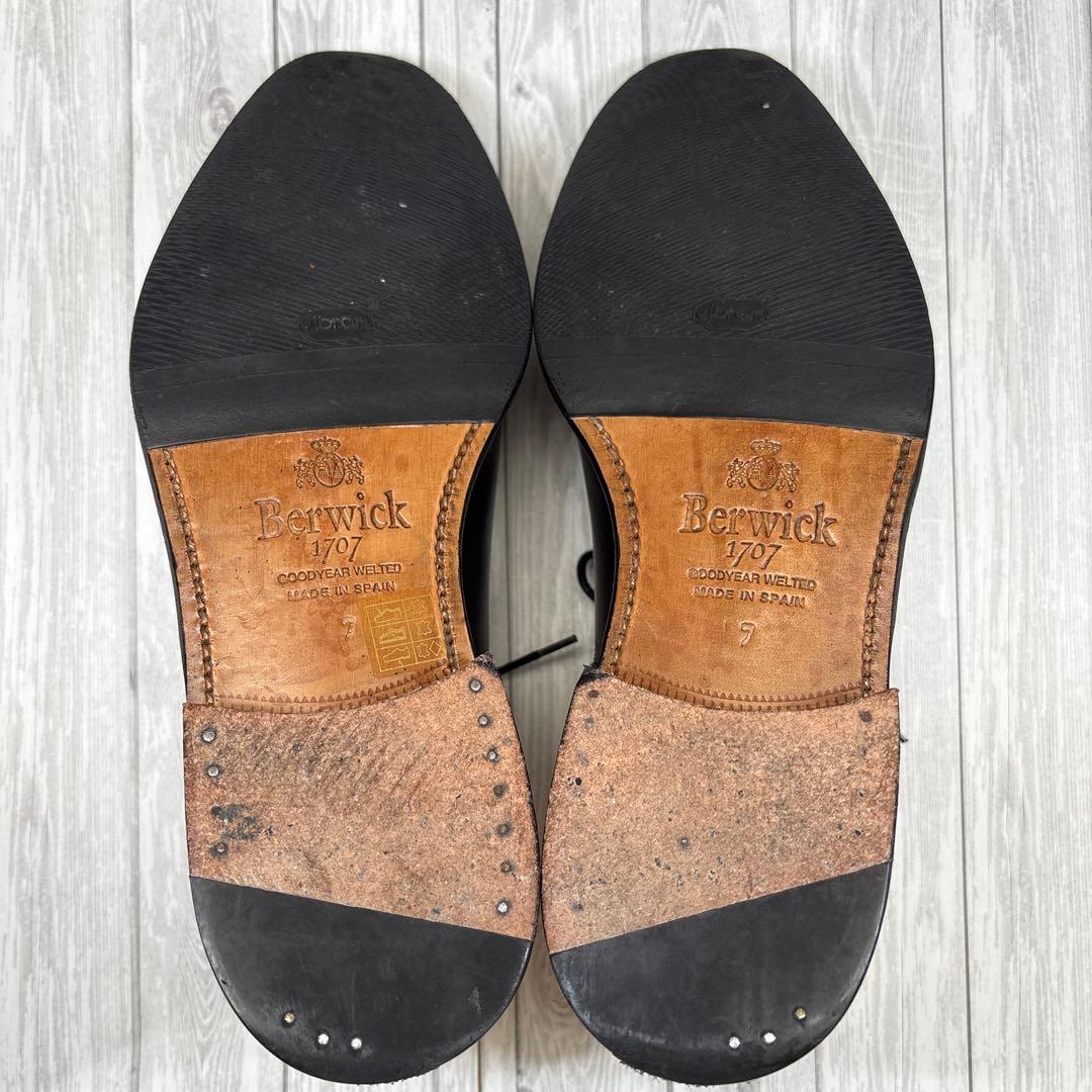 Berwick バーウィック 5217 ブラック ストレートチップ UK7 Berwick バーウィック 5217 ブラック ストレートチップ UK7