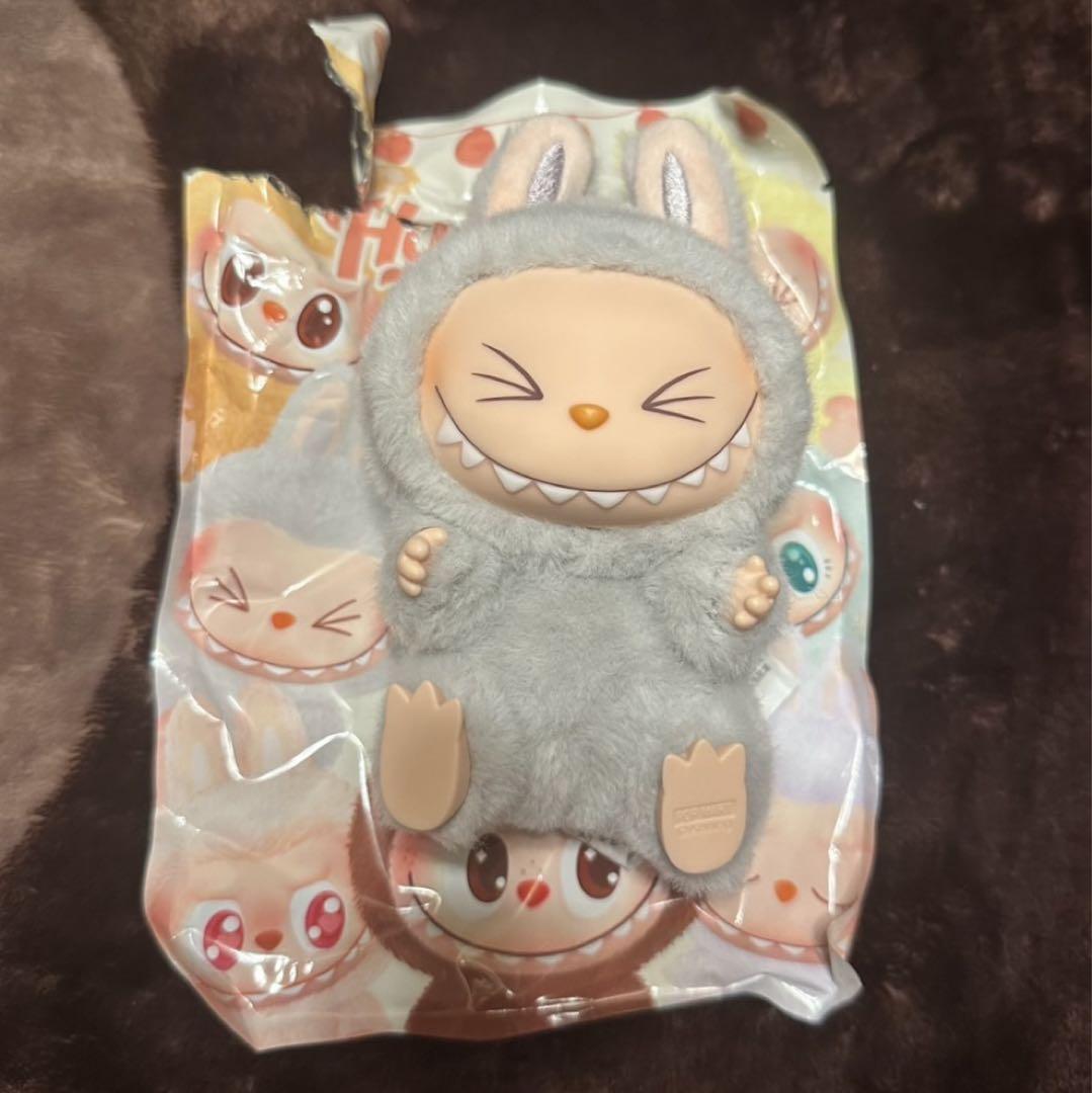 LABUBU ラブブ THE MONSTERS Have a Seat