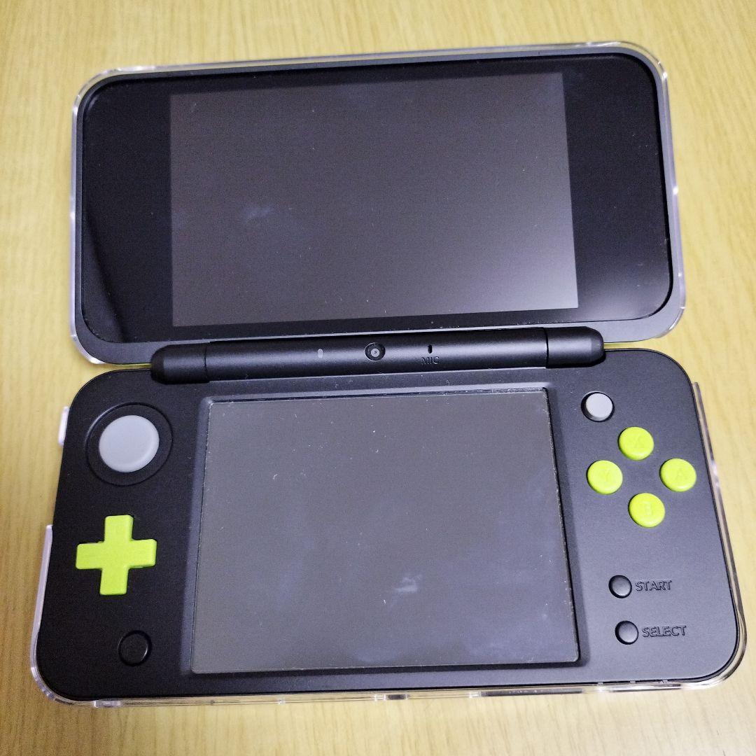 ニンテンドー2DS LL 本体 アダプタ ケース 画像1