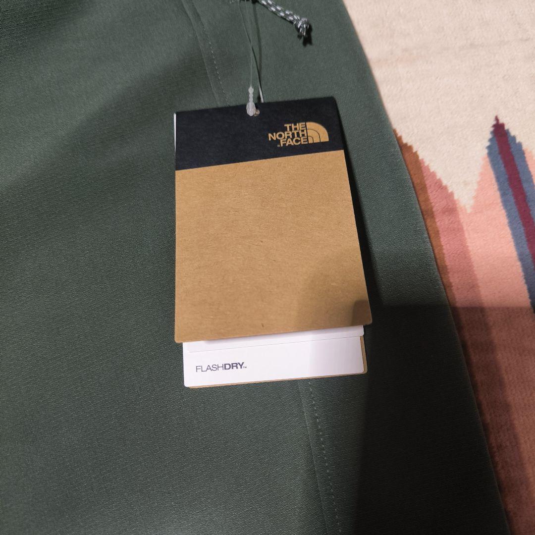 m*t様 新品　激安スタート　ノースフェイス TAKEWARE パンツ　緑