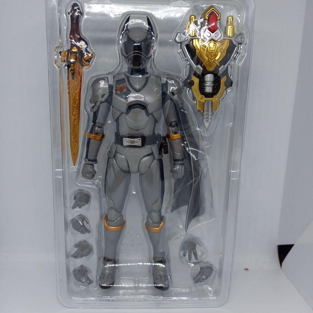 フィギュアーツ　オオクワガタオージャー