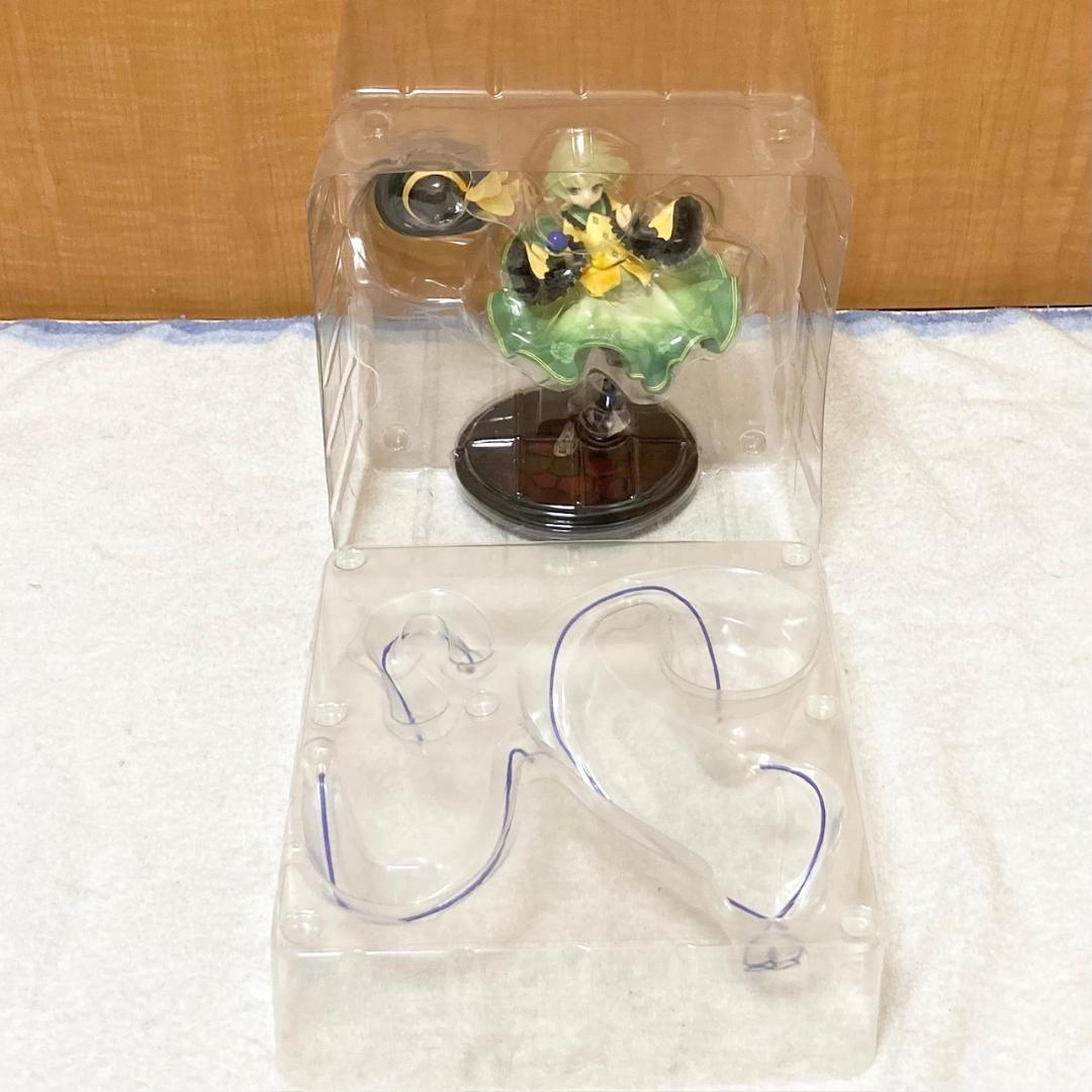 キューズQ 東方プロジェクト “閉じた恋の瞳” 古明地こいし 1/8 フィギュア