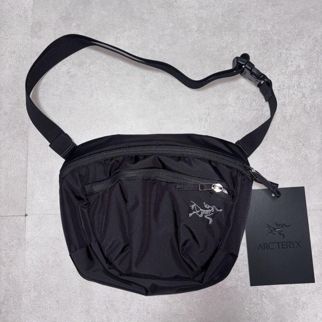 ARC'TERYX Mantis2 ボディバッグ ブラック 5,500円