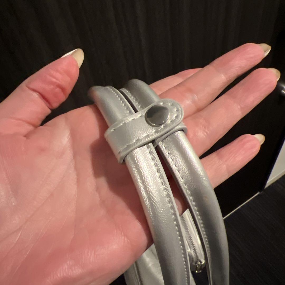 韓国ブランド MUR Poi Bag 2ポケット ハンドバッグ シルバー
