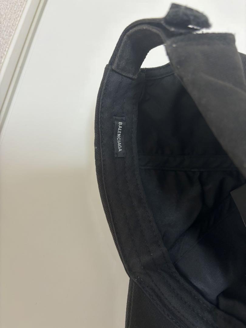 BALENCIAGA ブラックキャップ Queer Cap in Black | Balenciaga US