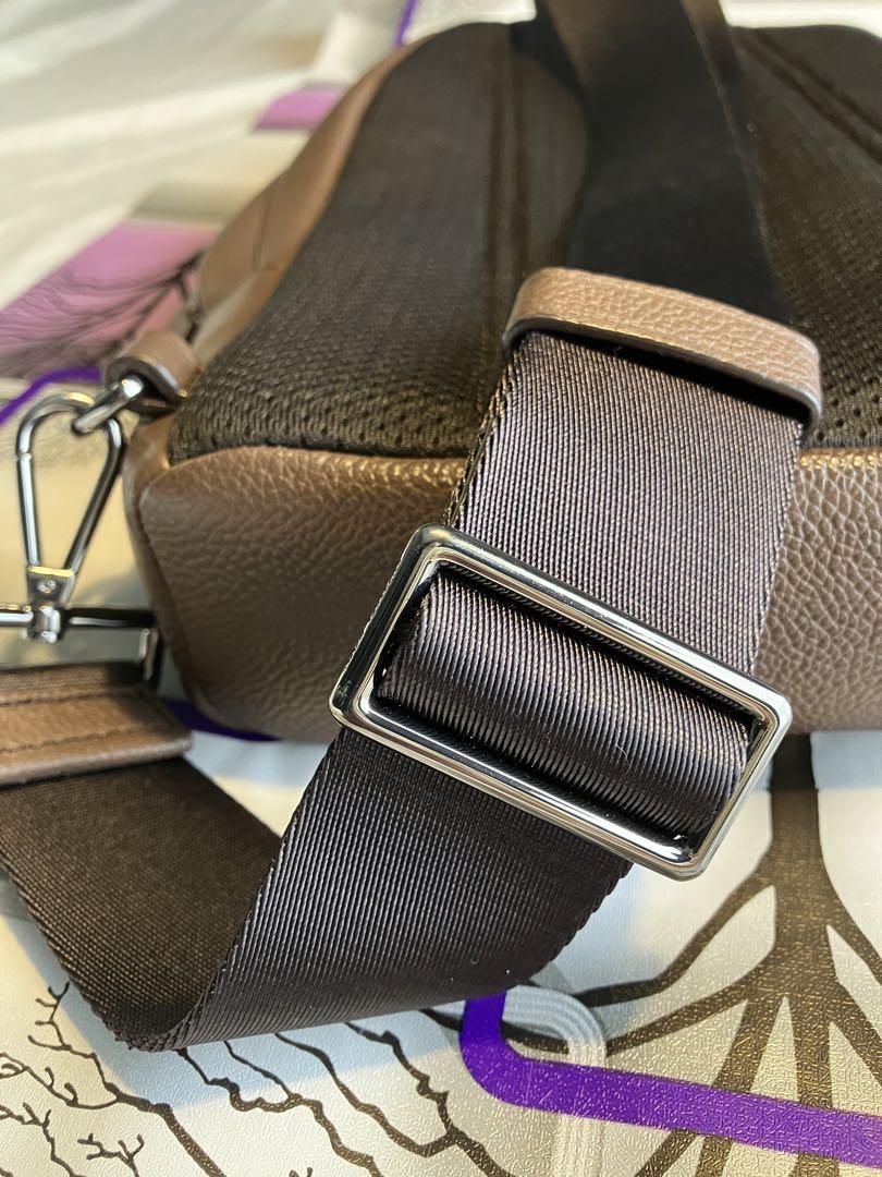 MICHAEL KORS ボディーバック　ショルダーバック