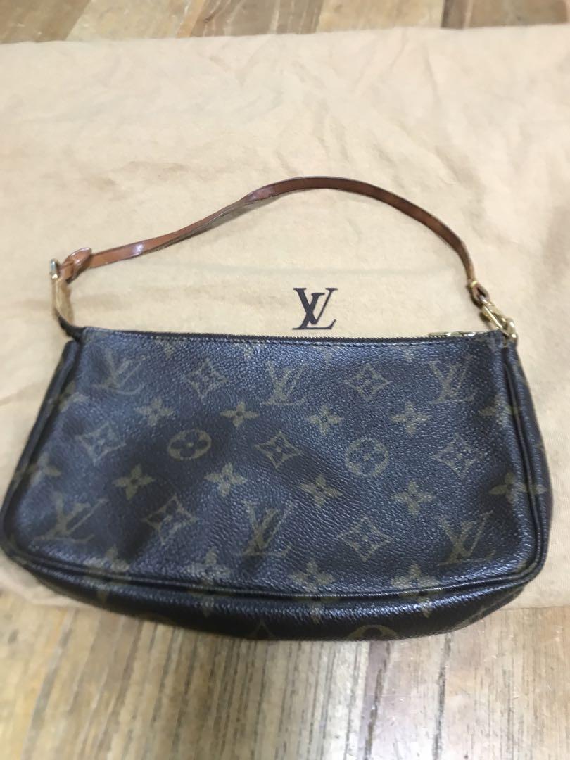 LOUIS VUITTON Ｍ40712 アクセソワールポーチ