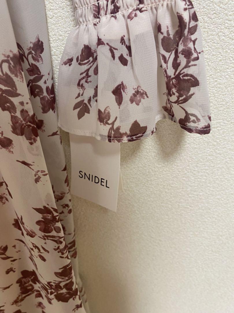 SNIDEL スナイデル 新品未使用タグ付き プリーツプリント ワンピース