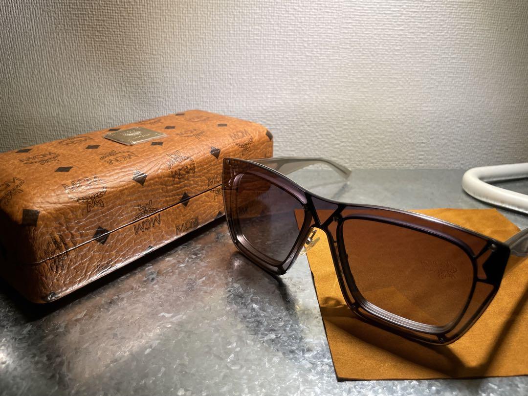 【MCM】 エムシーエム サングラス MCM103S  714 国内正規品 MCM サングラス MCM103S 714 ケース・クロス付 美品 人気商品