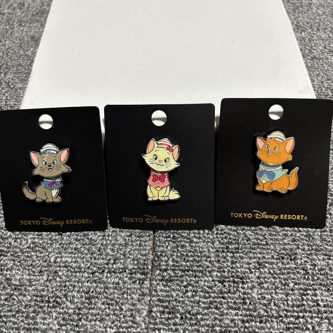 レア ディズニー おしゃれキャット マリー ピンバッジ 3個セット