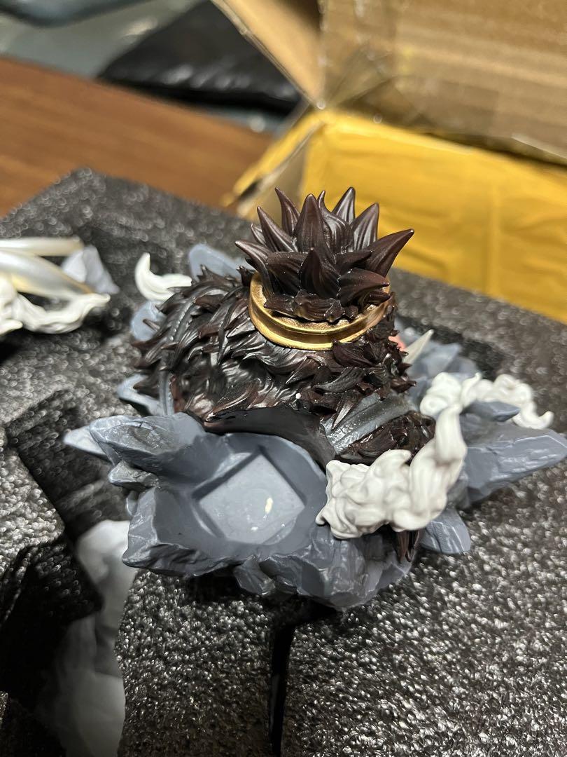 フィギュア