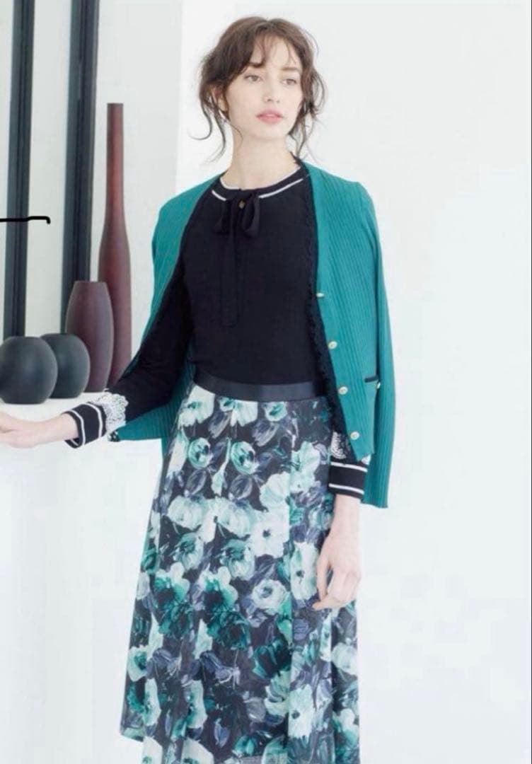 新品未使用 モラビト スペル カタログ掲載品リブカーディガン 38 新品未使用 モラビト スペル カタログ掲載品リブカーディガン 38