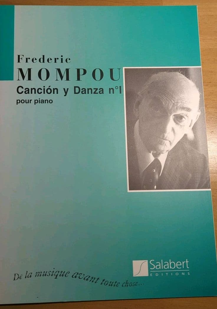 モンポー　歌と踊り