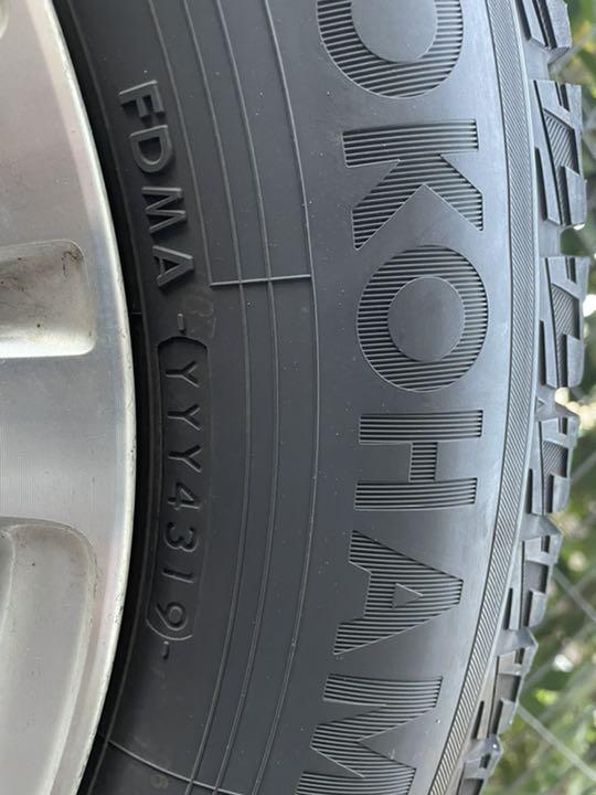 SALE最新作 Perique様専用 205 65R16 スタッドレスタイヤ QXWts-m84047421000 最安値格安