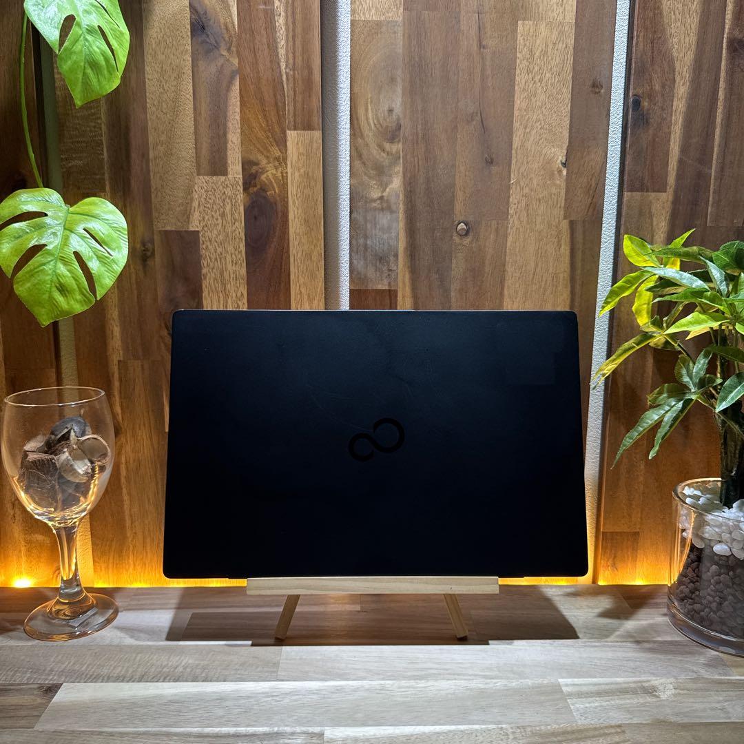 準美品‼️LIFEBOOK☘️最高峰i7☘メモリ16GB☘️フルHD☘ノートパソコン