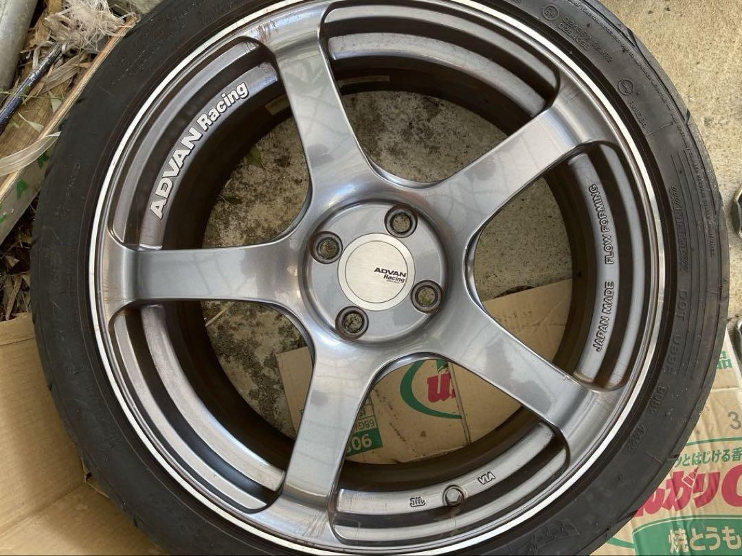 ADVAN Racing 17インチ ホイールセット