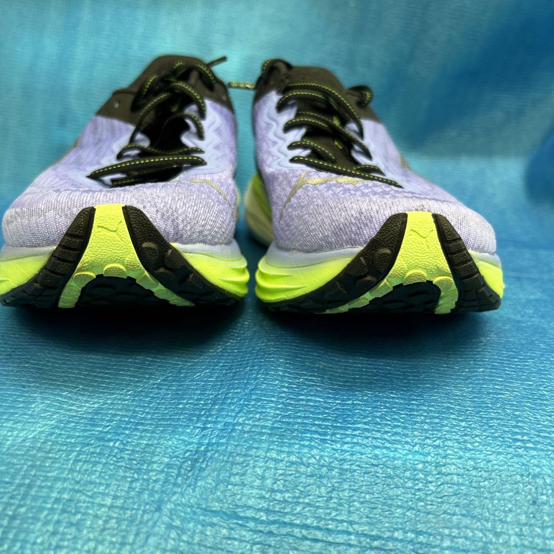 PUMA ランニングシューズ ディビエイト ニトロ2 です。
