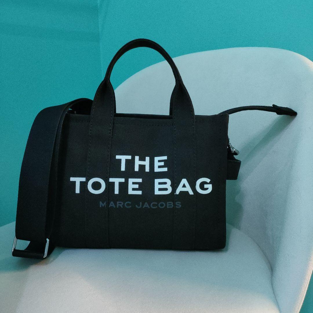 ☆MARC JACOBS  キャンバス スモール トートバッグ MARC JACOBS（マークジェイコブス）の「【オンライン限定】THE