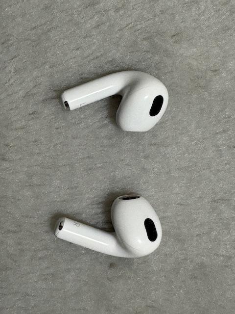 第３世代  Ａｐｐｌｅ    ＡｉｒＰｏｄｓ