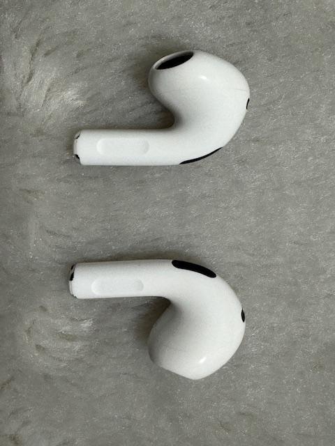 第３世代  Ａｐｐｌｅ    ＡｉｒＰｏｄｓ