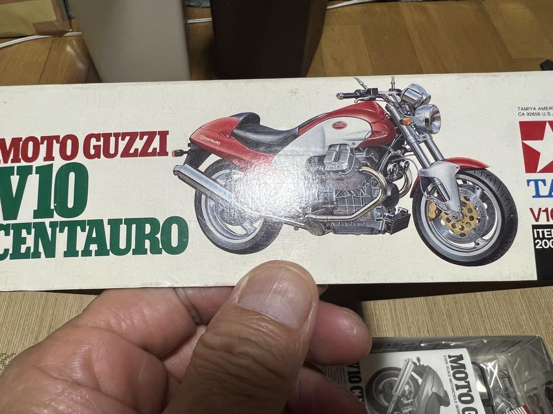 TAMIYA 1/12 MOTO GUZZI V10 CENTAURO