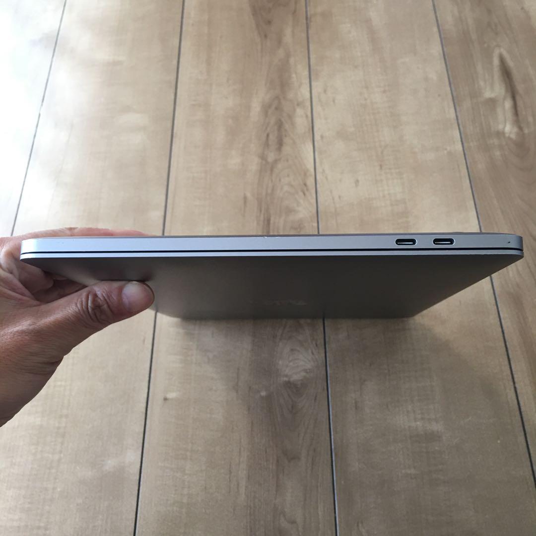 上位快速MacBook Pro 2020 A2338 M1 16GB 1TB 上位快速MacBook Pro 2020 A2338 M1 16GB 1TB