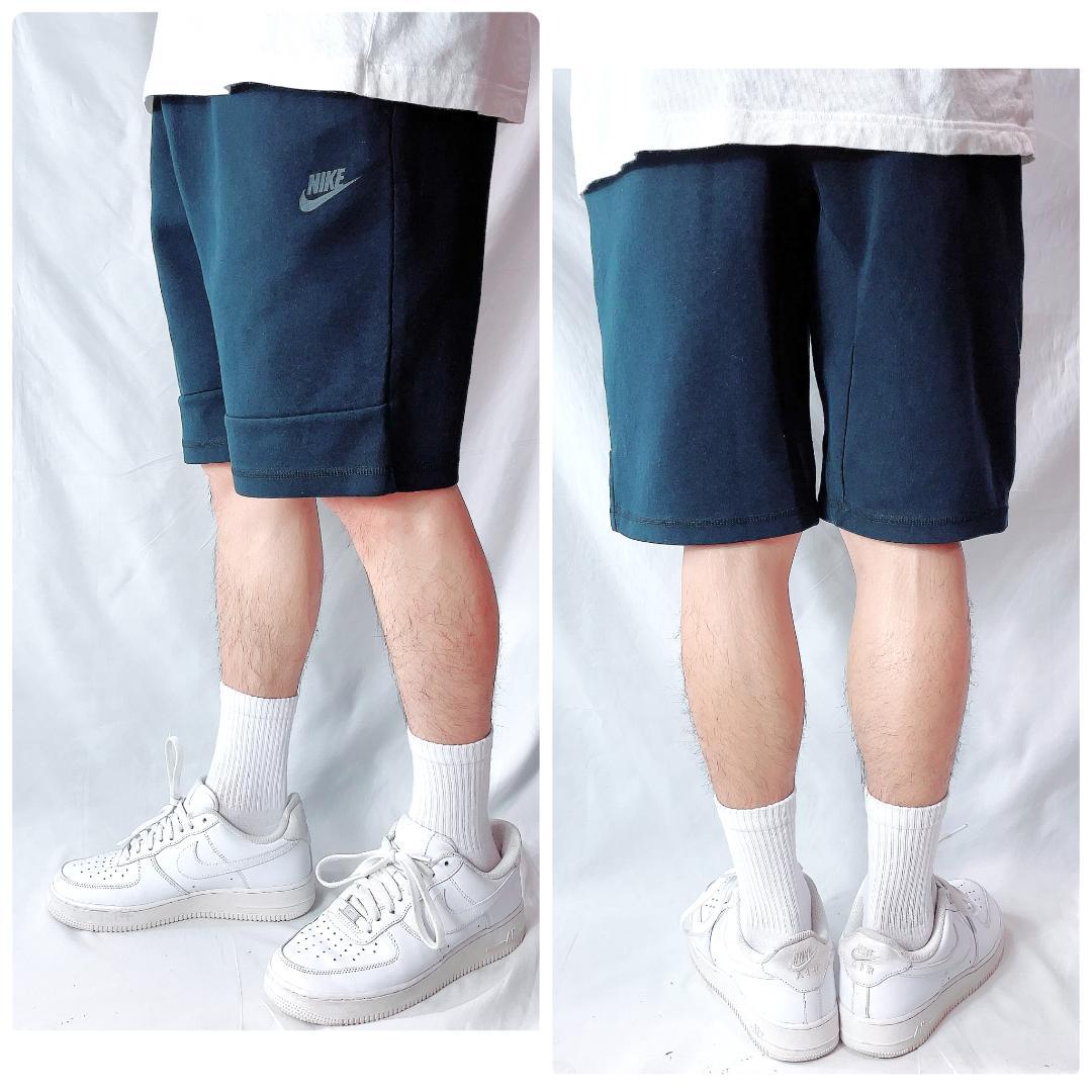 NIKE ナイキ テックフリース ハーフパンツ ショートパンツ 黒
