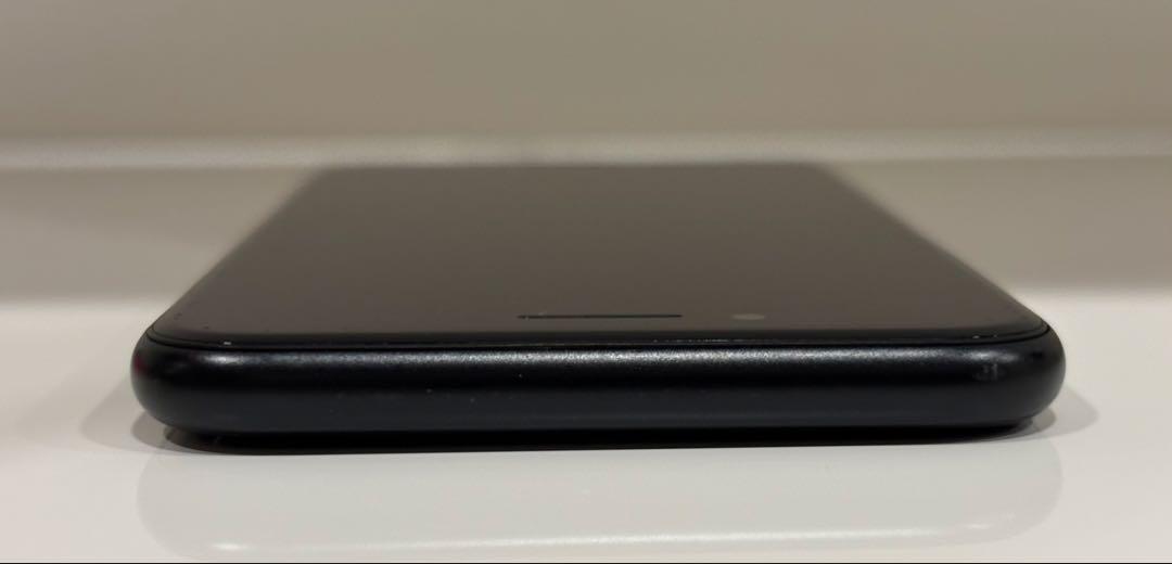 iPhone SE2 256GB SIMフリー ブラック