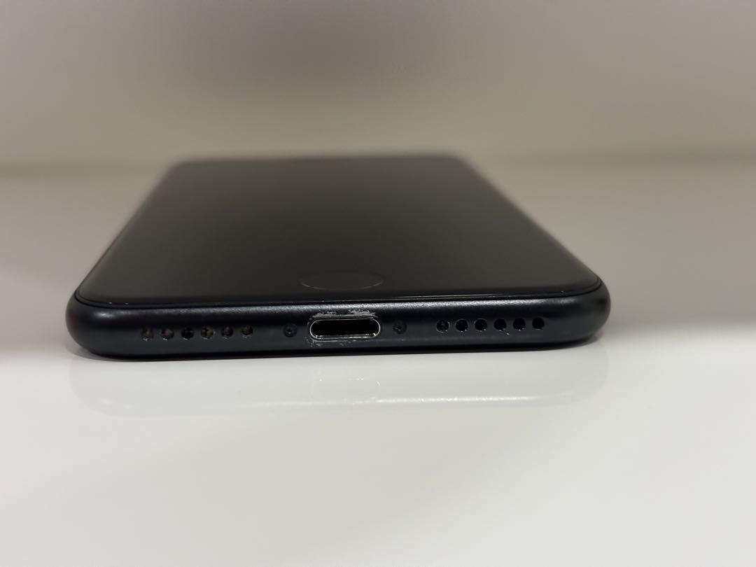 iPhone SE2 256GB SIMフリー ブラック