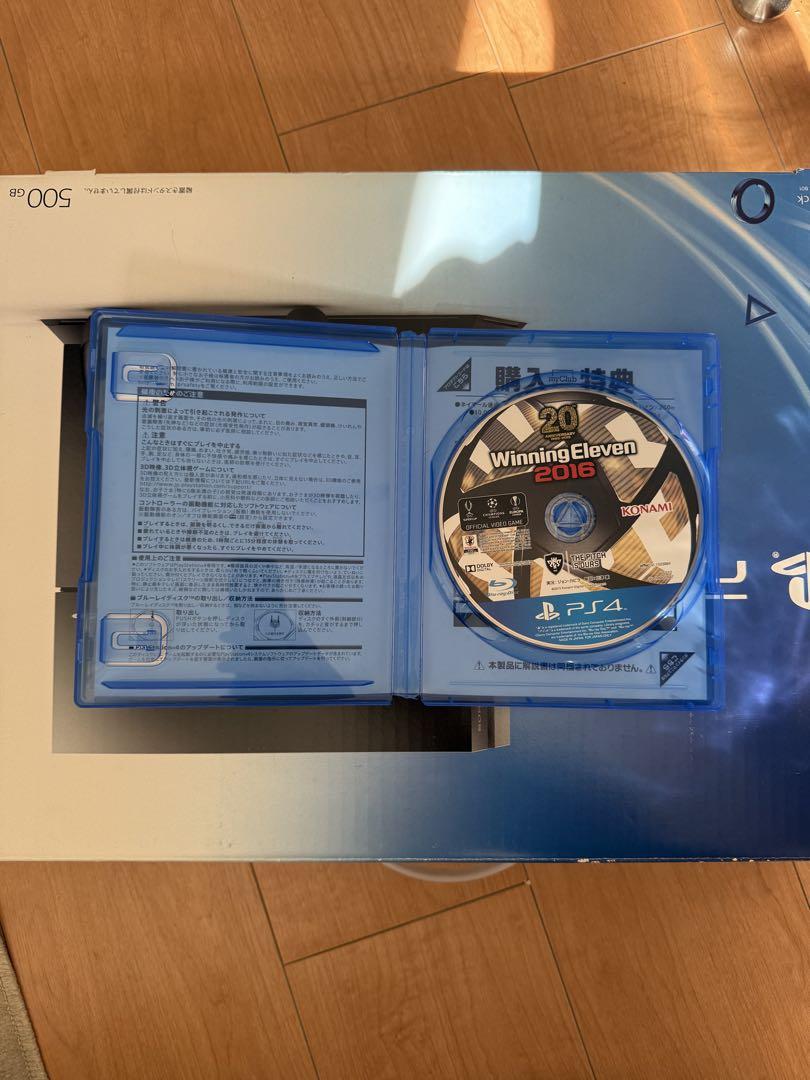 卍 PS4本体