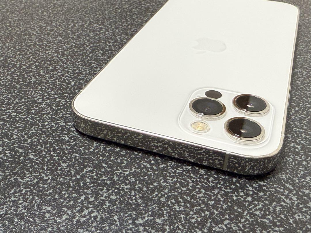【100%】iPhone 12 Pro 256GB ホワイト